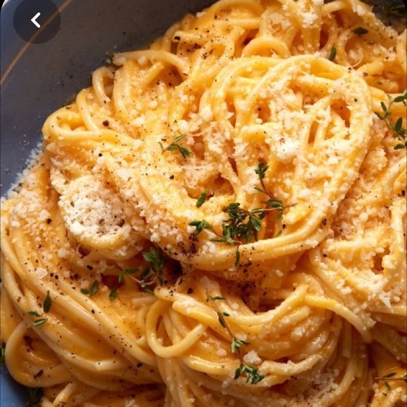 Meet your Posher, Ella - Picture 1 of 1